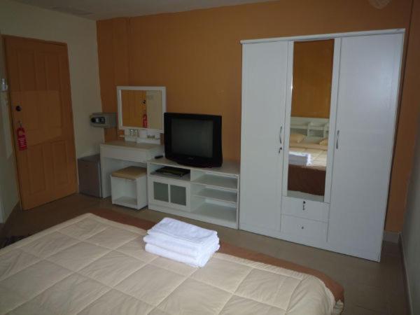Marina Inn Паттая Номер фото